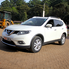 NISSAN XTRAIL