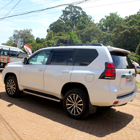 TOYOTA LAND CRUISER TX