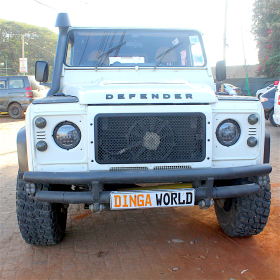 LAND ROVER DEFENDER