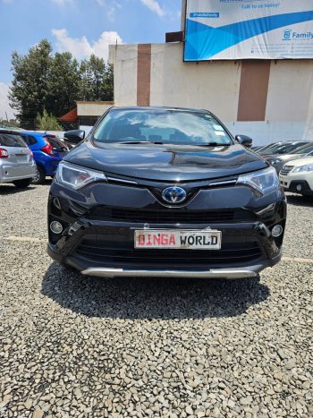 TOYOTA RAV4 (HYBRID)