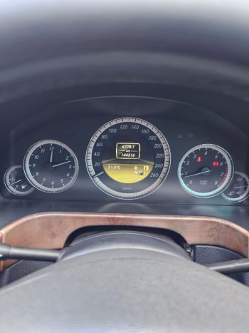 MERCEDES BENZ E250