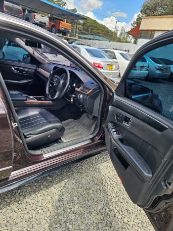 MERCEDES BENZ E250