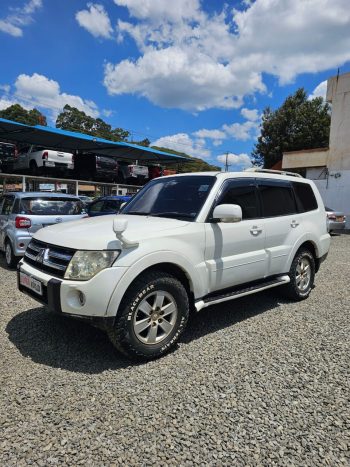 MITSUBISHI PAJERO EXCEED