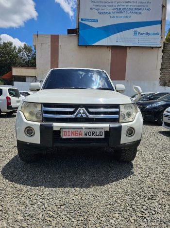 MITSUBISHI PAJERO EXCEED