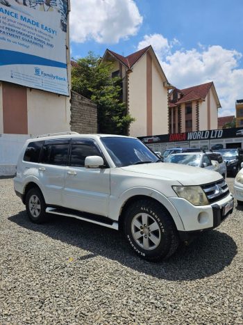 MITSUBISHI PAJERO EXCEED
