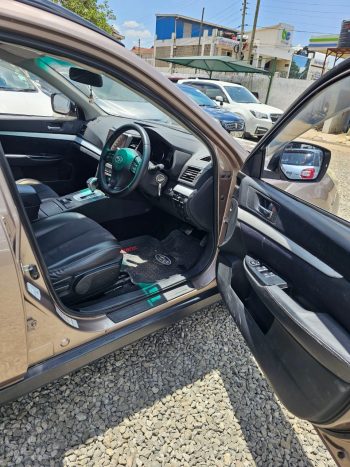 SUBARU OUTBACK